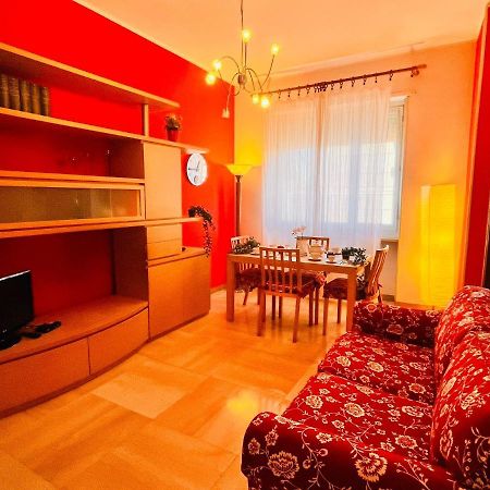 Sky Apartment A Due Passi Dalla Stazione Collegno Dış mekan fotoğraf